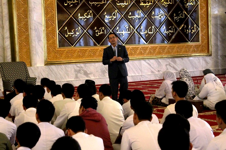ISRA MIRAJ BERSAMA RIDWAN MUKRI